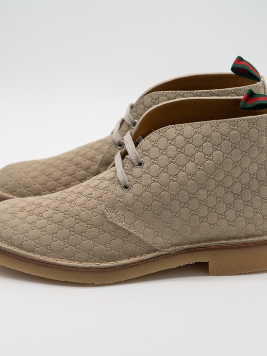 Gucci GG Suede Desert Boots Embossed Oatmeal Mens size 9G 9.5 US main image 5